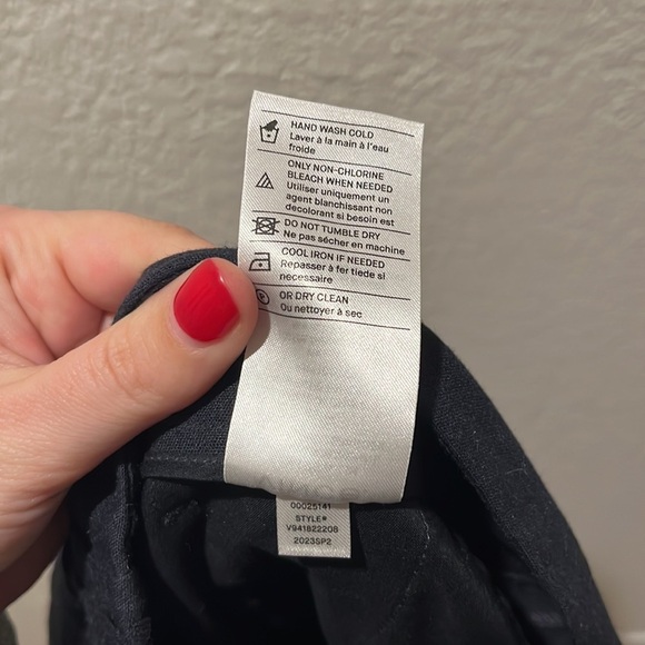 Vince Linen-Blend Tapered Pull-On Pant, Marina - XS - Picture 12 of 12